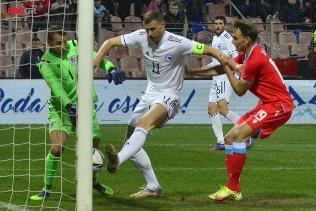 Kako Italijani tumače izjavu: Džeko upozorava Peteva