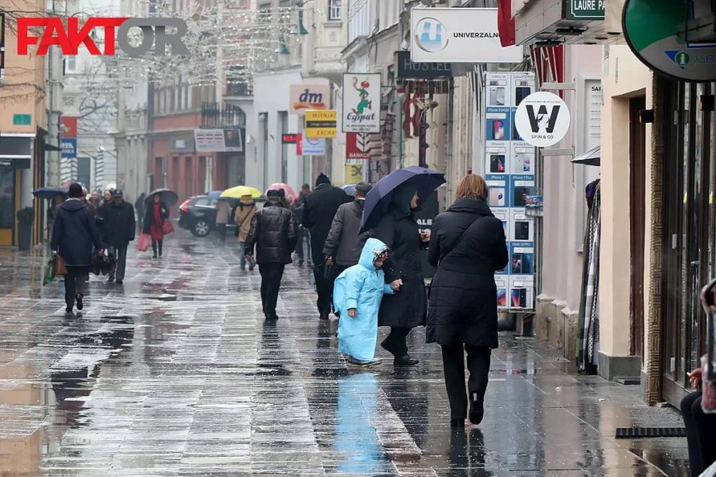 Narednih dana pretežno oblačno sa kišom, susnježicom i snijegom