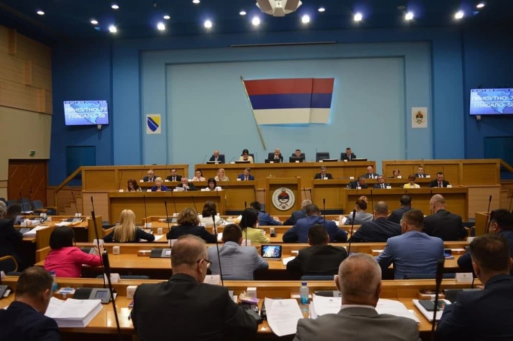 Posebno zasjedanje NSRS-a na Dodikov zahtjev sutra u Banjoj Luci