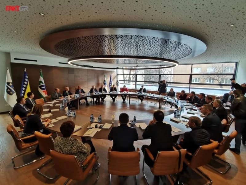 SDA odgovorila Vučiću: Ako želi dobre odnose, neka izruči Kosorića i Jankovića