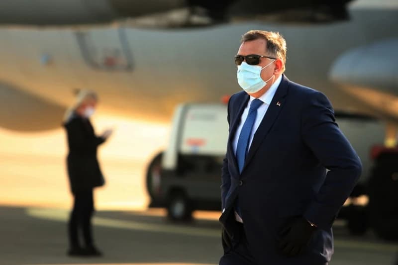Rasulo u SNSD-u, nije se snašao u Sarajevu: Dodik podnosi ostavku u Predsjedništvu BiH!?
