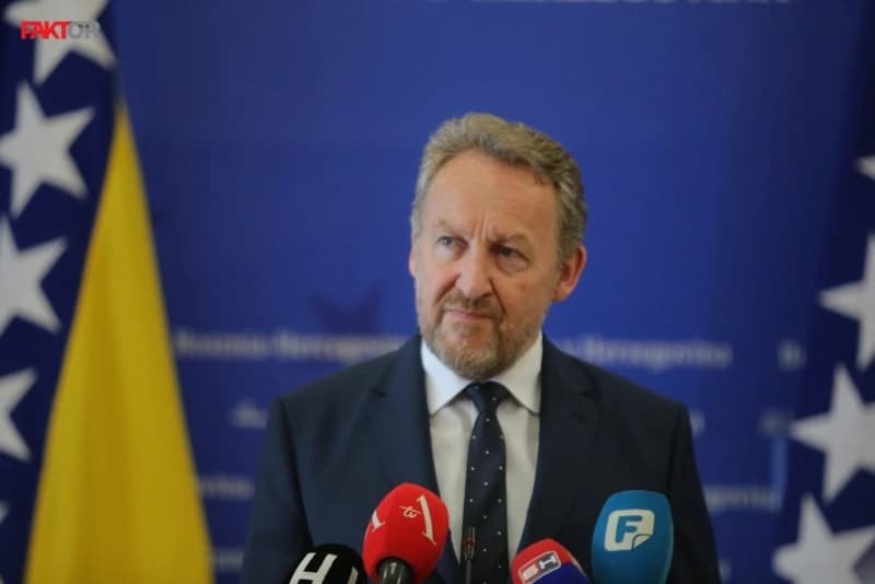 Izetbegović u Mostaru: Puno smo više zainteresovani za ostanak Hrvata u BiH od Jandrokovića