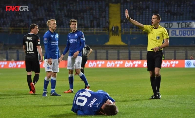 Topalović na Koševu, Gigović na Grbavici