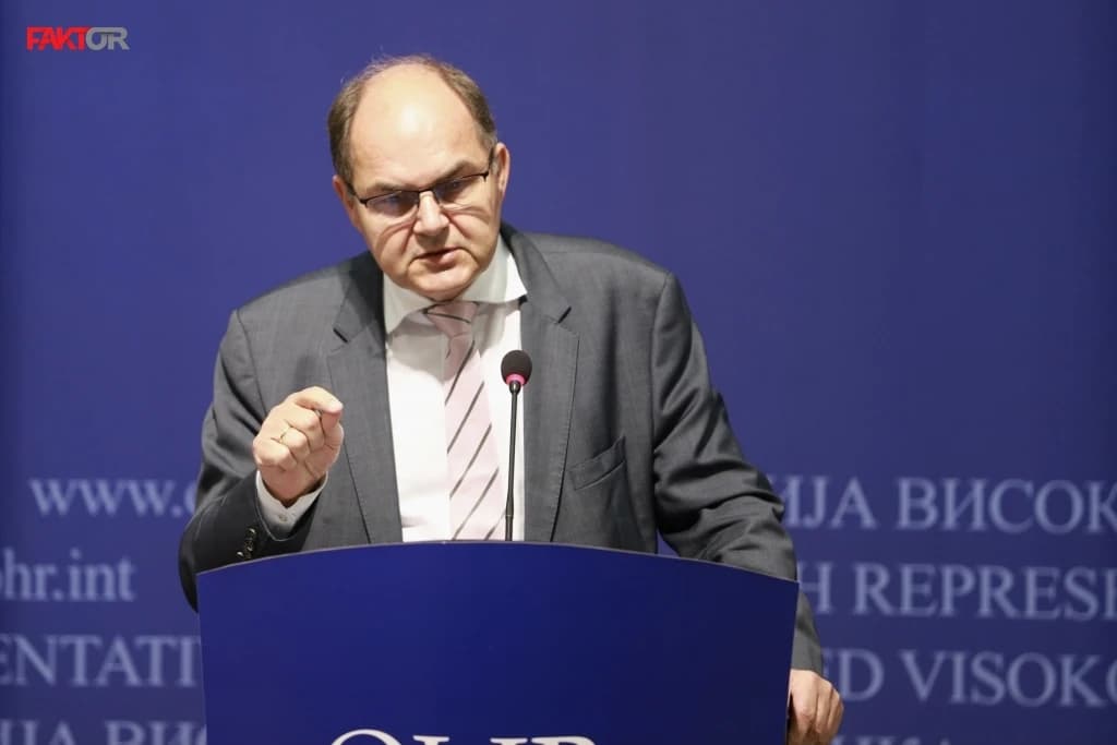 Schmidt: Cjelovitost BiH je neupitna, svi trebaju efikasnije odgovoriti na pojave koje uzrokuje Dodik