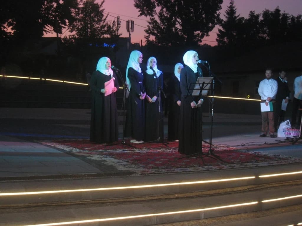 Tuzla: Prigodan program povodom 11. jula