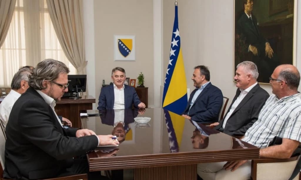 Komšić razgovarao s Orepićem: Nesporno pravo Hrvatske na Pelješki most, ali...