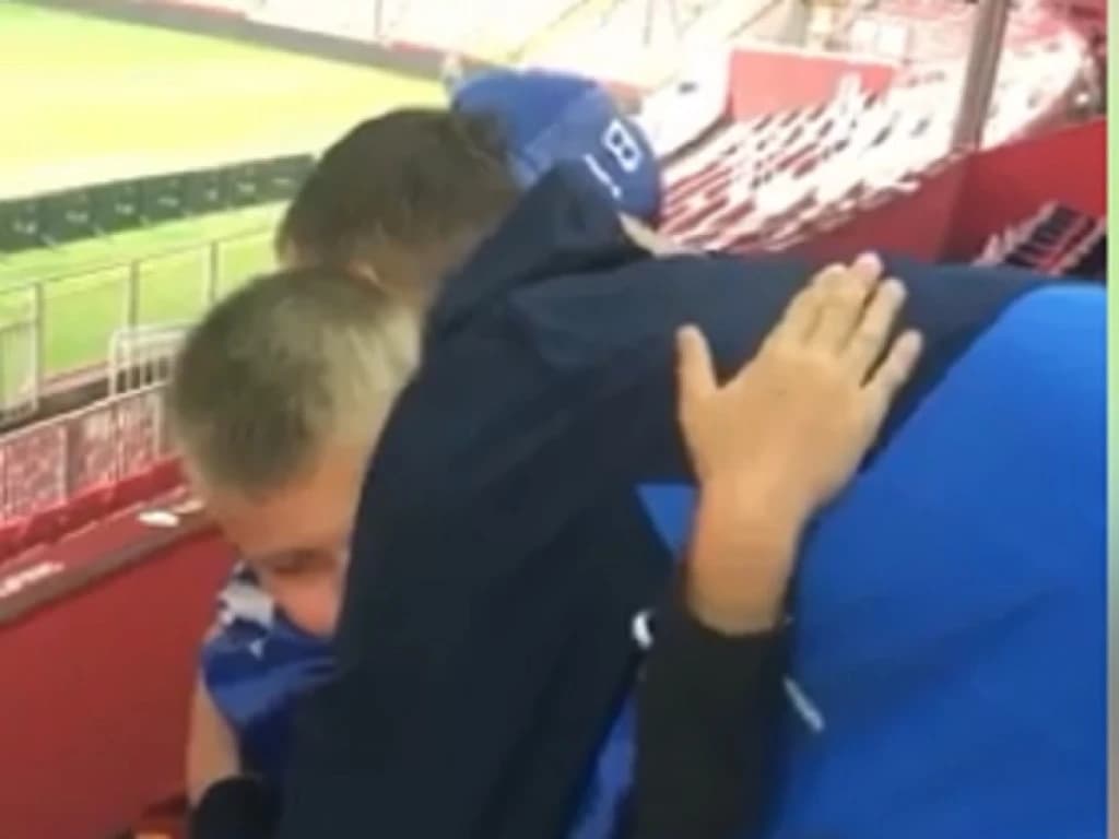 Bravo, Dijamantu: Džeko ispunio želju dječaku Hakiji, heroju iz Srebrenice