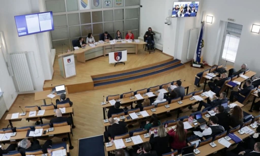 Skupština Kantona Sarajevo usvojila Nacrt budžeta u iznosu 971.375.034 KM