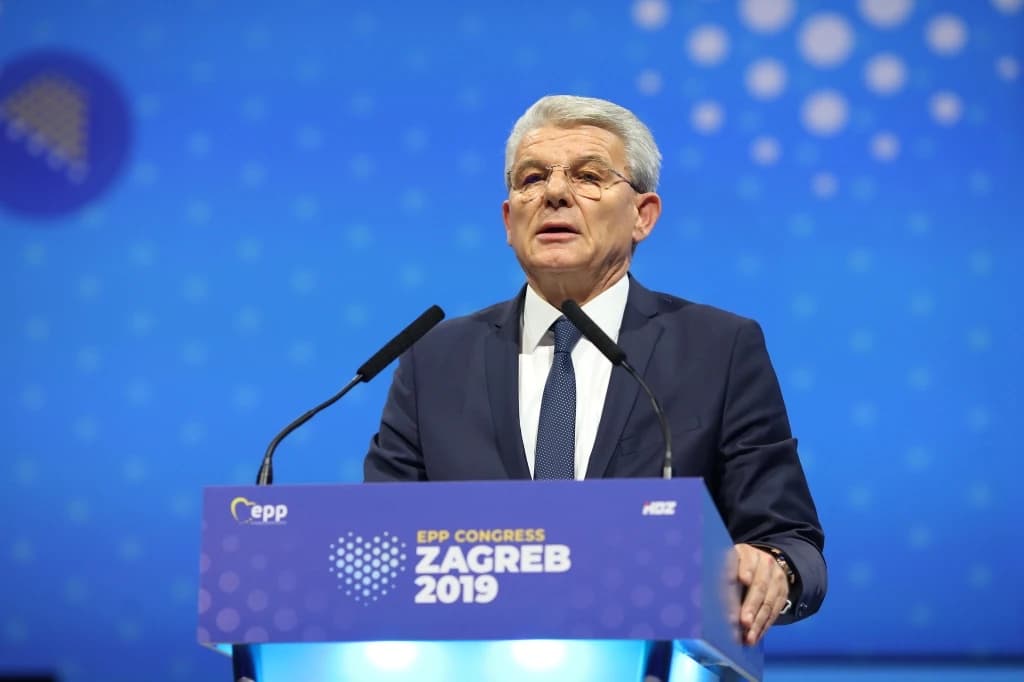 Džaferović na Kongresu EPP-a: BiH zaslužuje veću podršku EU-a