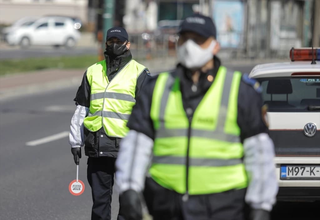 Policajci i u najtežim vremenima u službi građana
