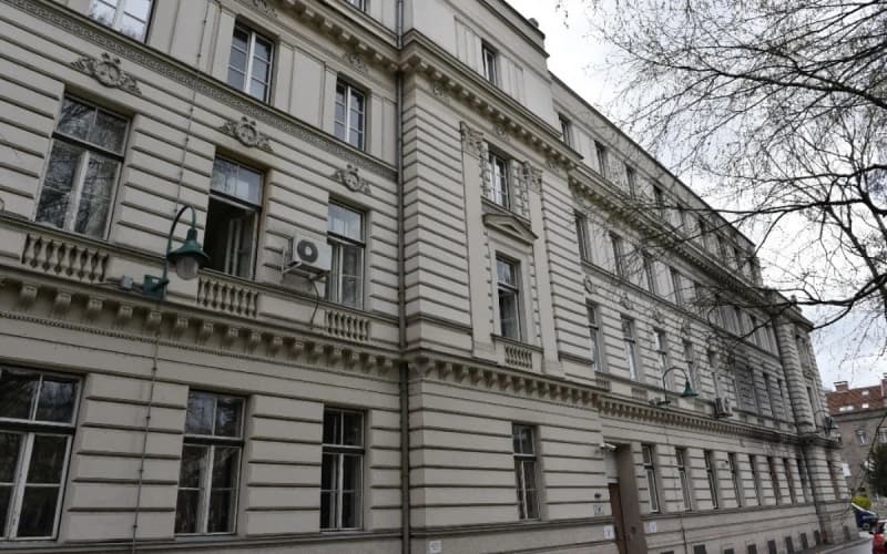 Općina Centar zatvorena zbog pozitivnog slučaja na koronavirus jednog od uposlenika