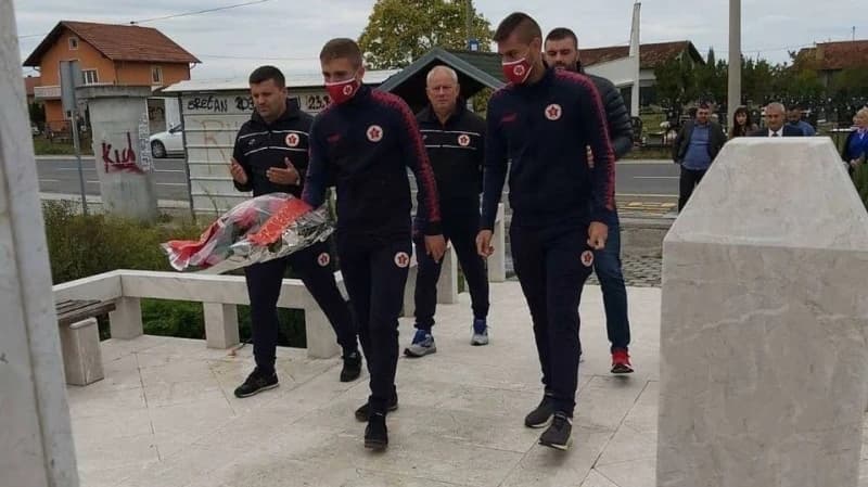Fudbaleri Veleža u Brčkom odali počast ubijenim borcima Armije RBiH