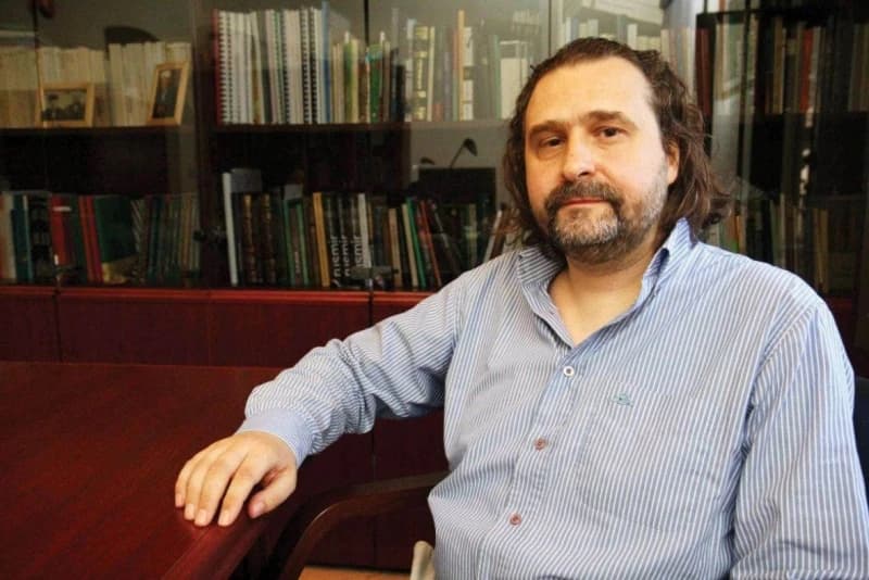 U izolatoriju Podhrastovi preminuo profesor FIN-a Samir Beglerović