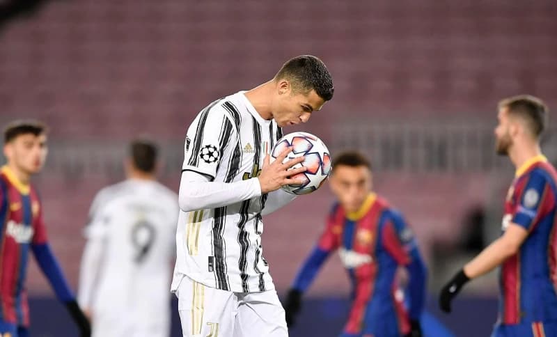 Barcelona se obrukala i prepustila Juventusu prvo mjesto, United ispao