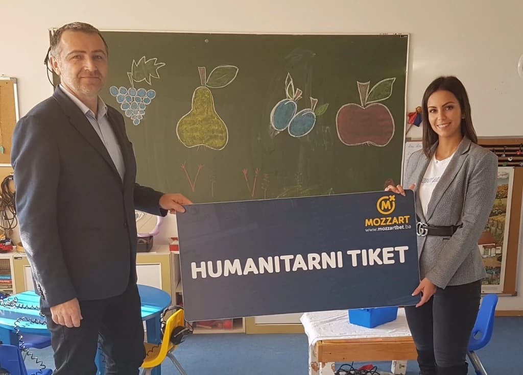 Legenda Hajduka obradovala djecu humanitarnim tiketom Mozzarta