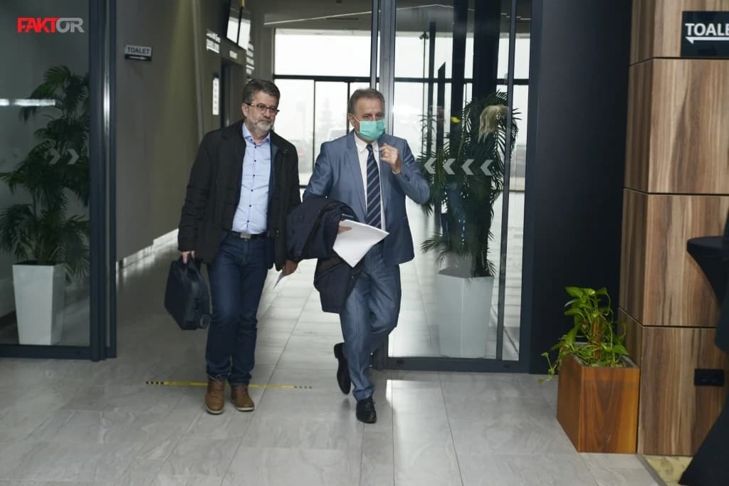 Članovi Izvršnog odbora stigli na sjednicu: Misimović i Spahić pred čelnicima FSBiH o novom selektoru